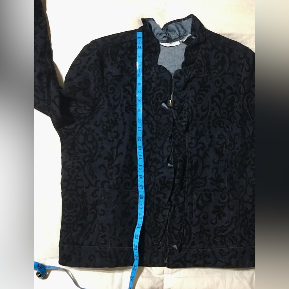 TANTRUMS Denim Jacket w/ruffles & flocking - Picture 13 of 15
